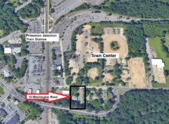 19 Washington, 3000/sf flex, commercial, office building-Large yard area-Princeton Junction